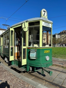 La posta viaggia in tram: 70 anni dall'avviamento celere