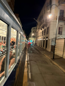 Luci, binari e storia: la magia di Torino dal finestrino di un tram storico