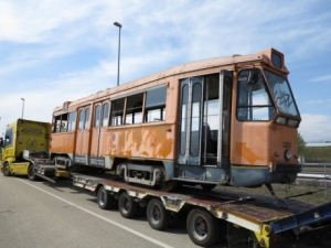 Il recupero del tram 3201