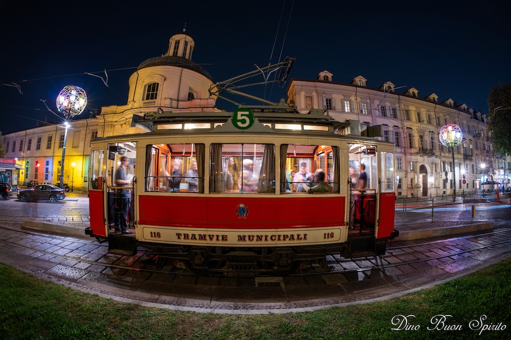 Tram rosso 74Z