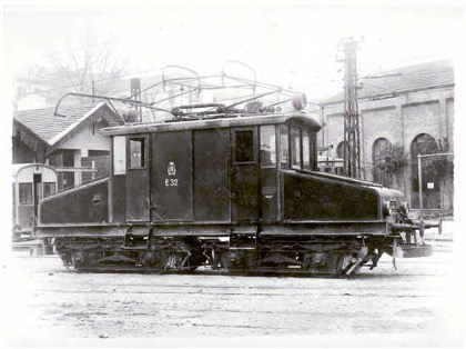 E32