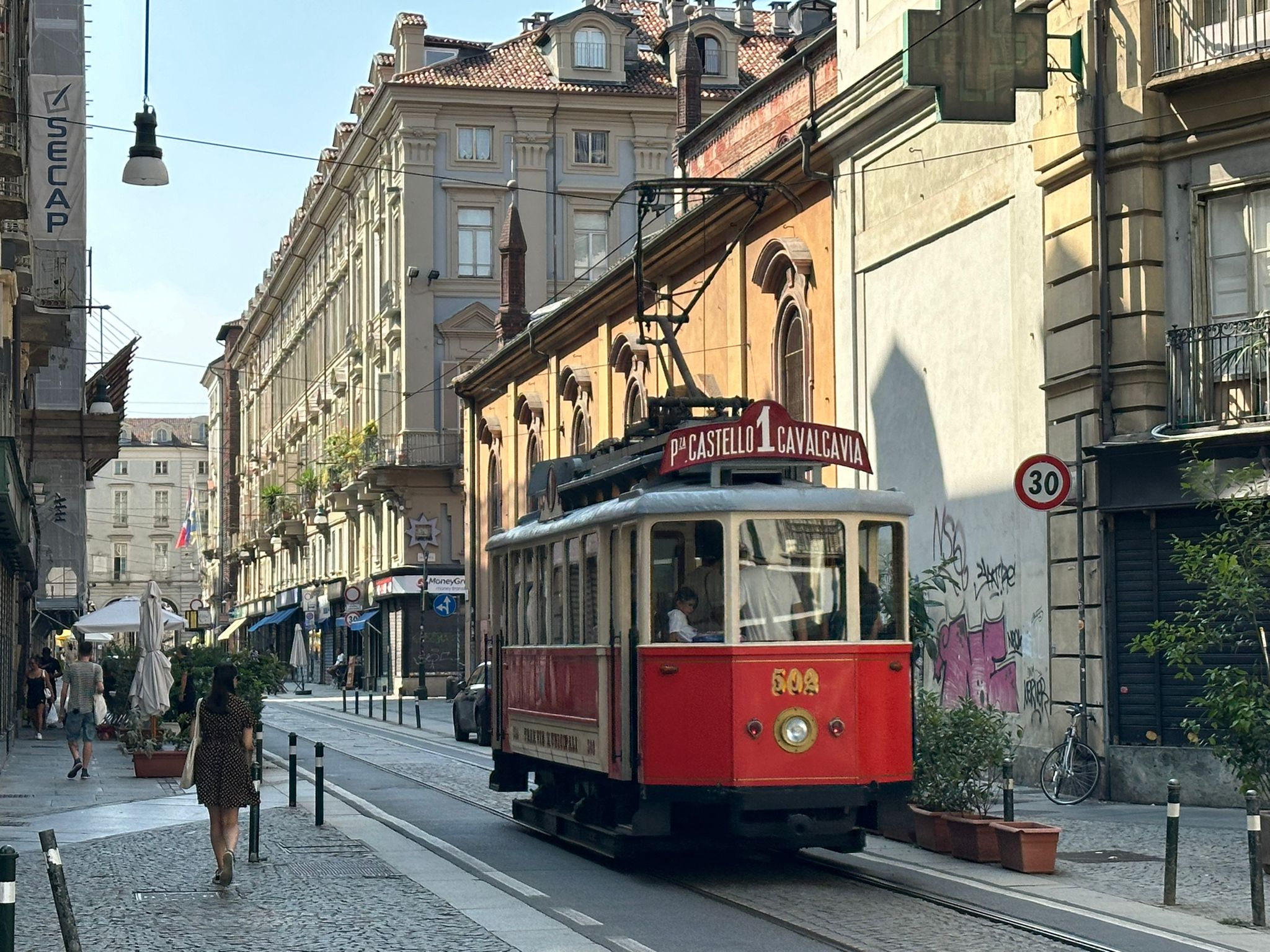 Tram 502