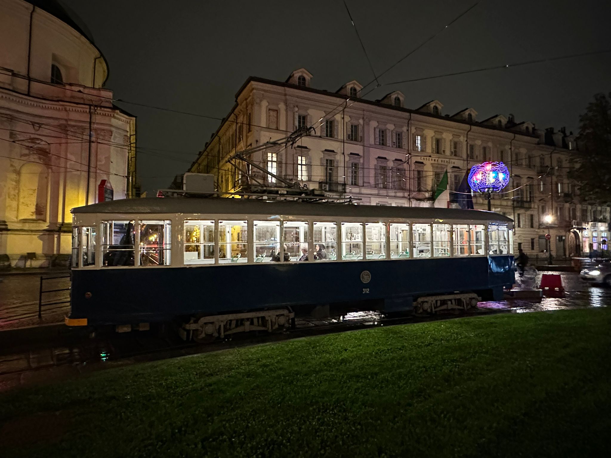 Tram 312