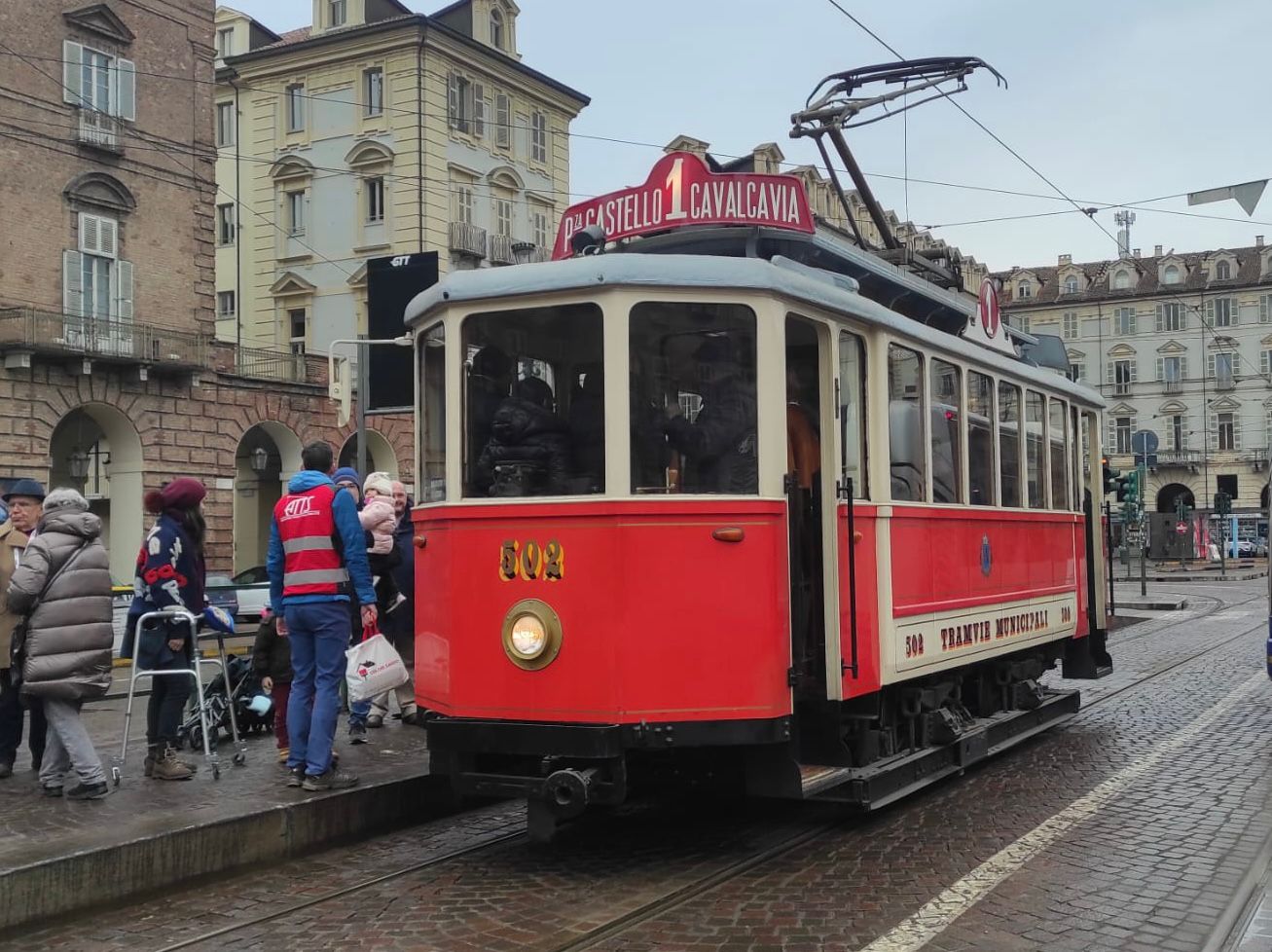 Tram 502