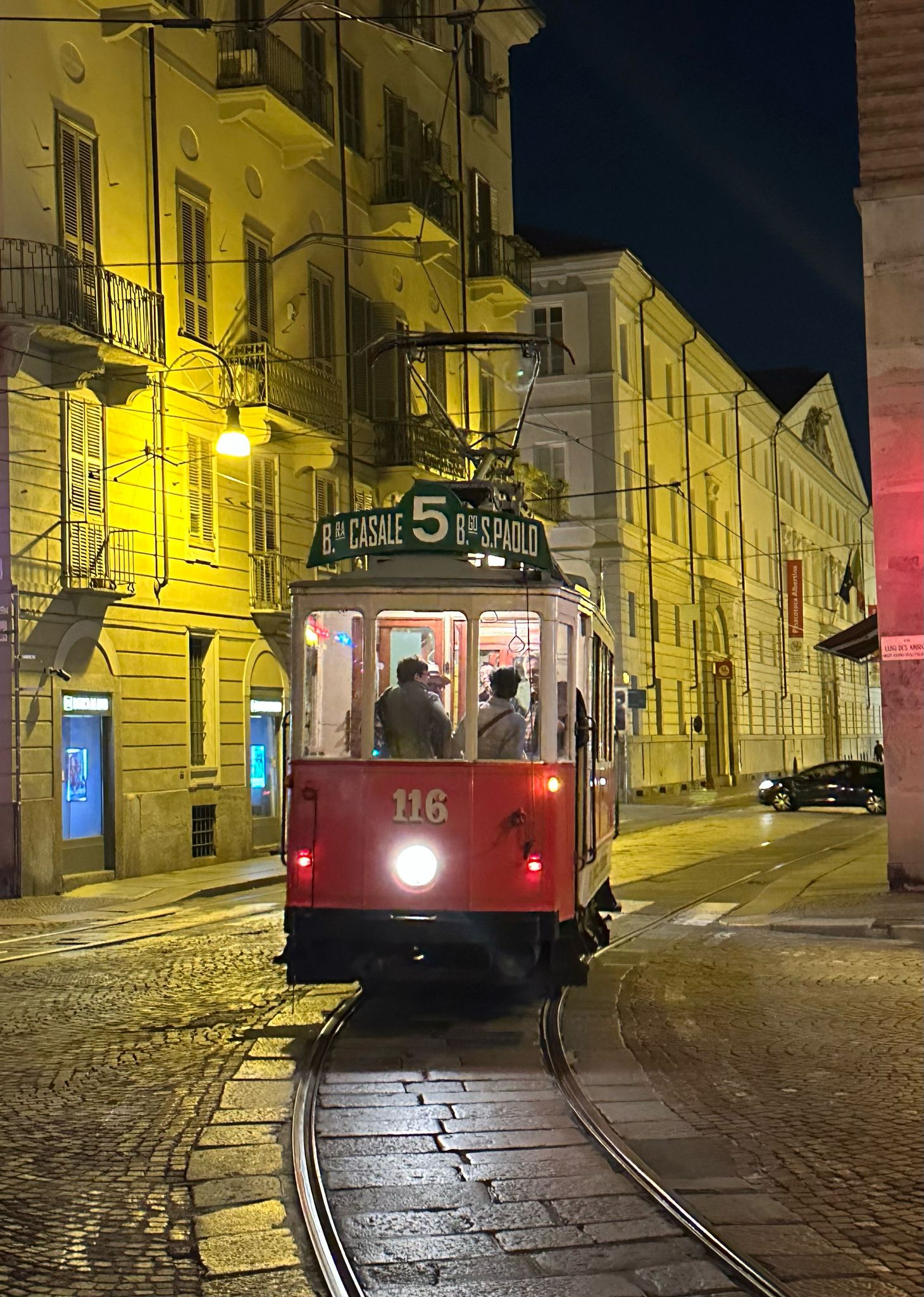 Tram 116