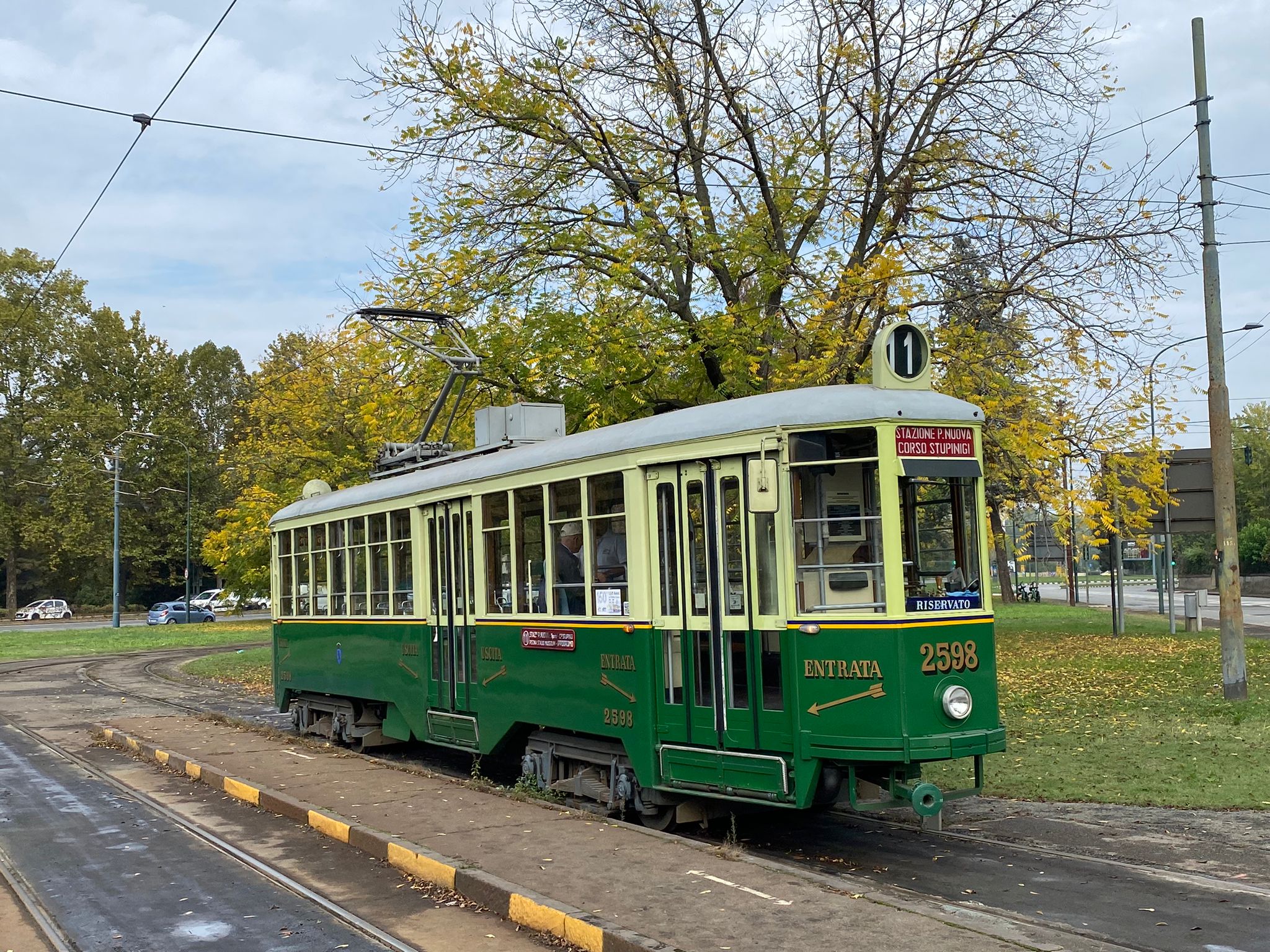 Tram 2598