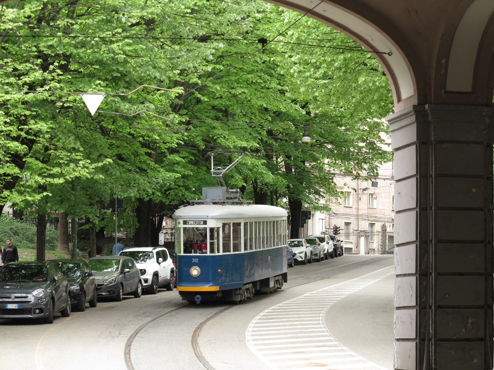 Tram 312