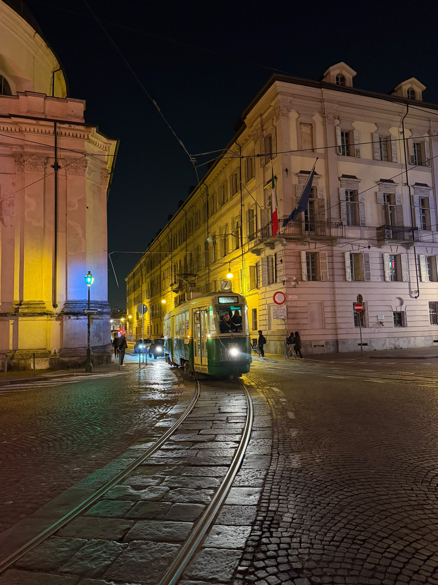 Tram 3104