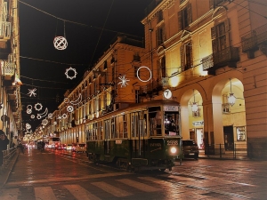 In tram sotto le luci d&#039;artista