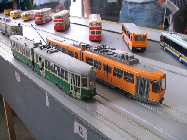 Modelle im Maßstab 1:43
