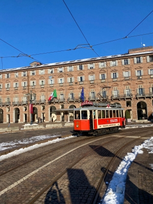 Lo spettacolo del Natale in tram