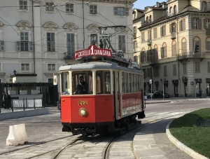 Un&#039;intera domenica Atts