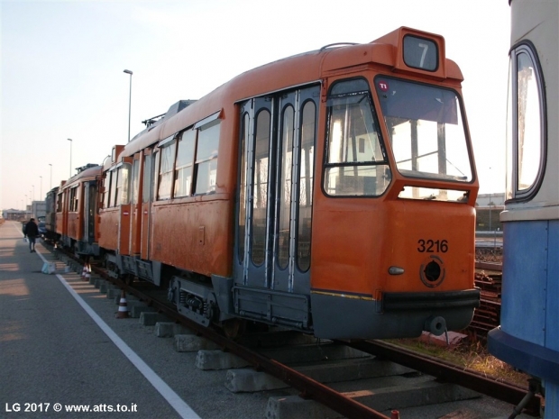 3216