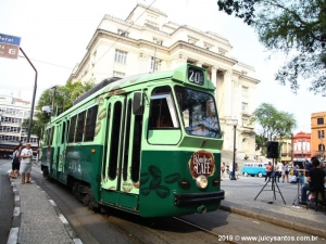 Una &quot;tremila&quot; carioca: il tram café