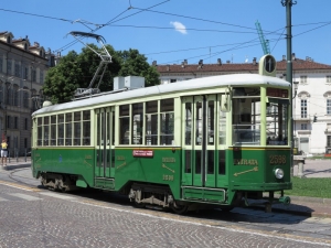 2598