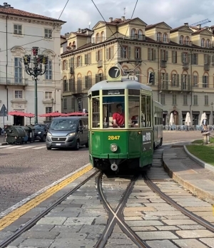 Torino, prospetti e prospettive con il tram 2847